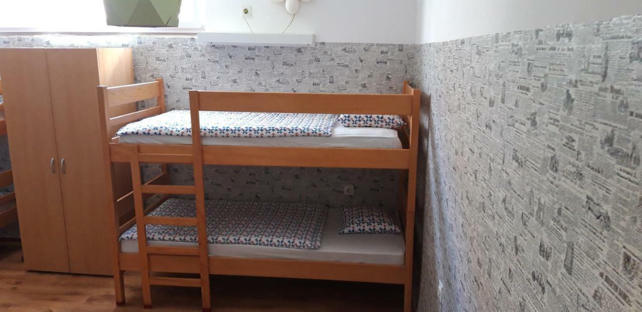 Green Hostel Zára Szoba fotó
