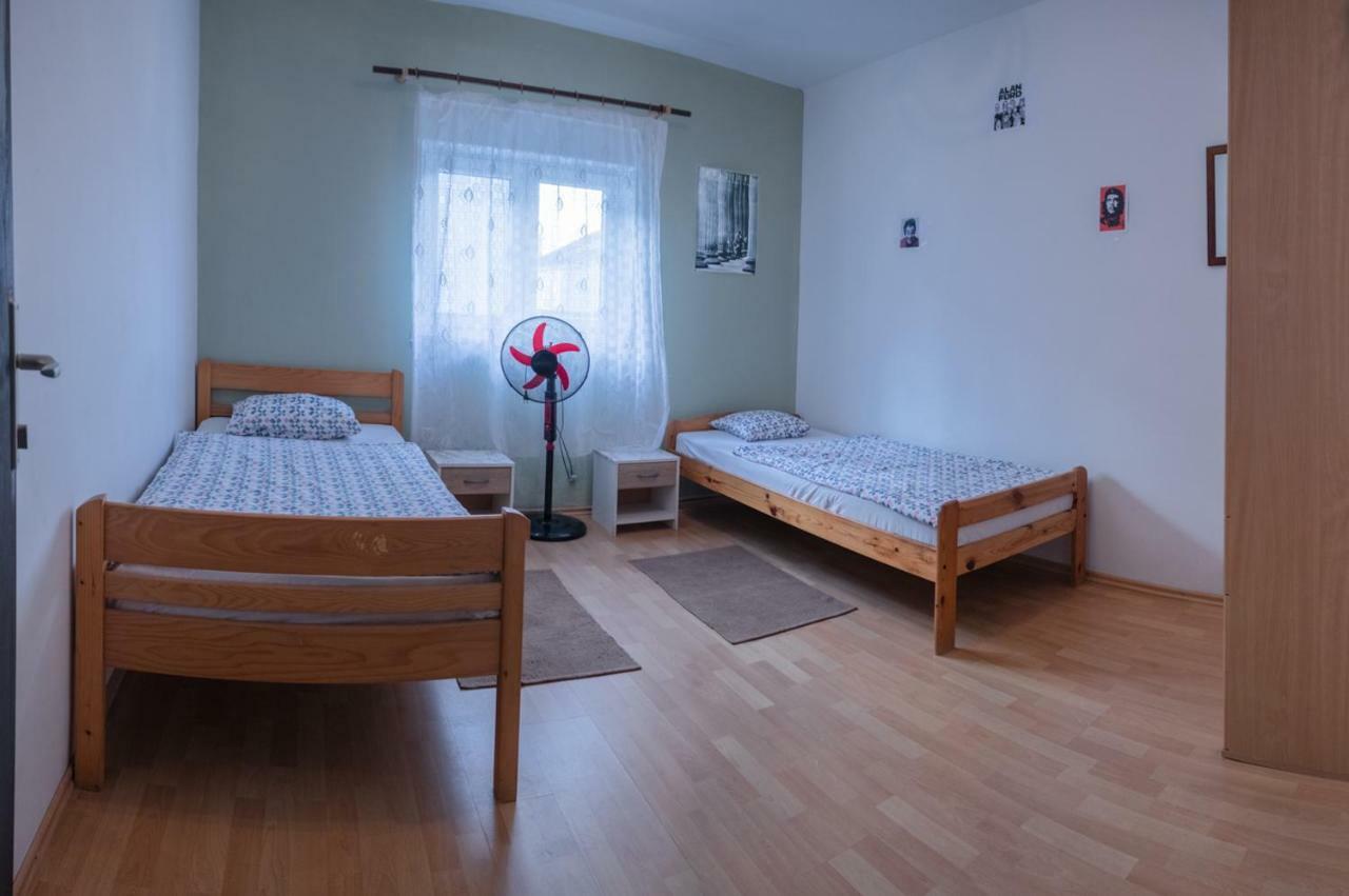 Green Hostel Zára Kültér fotó